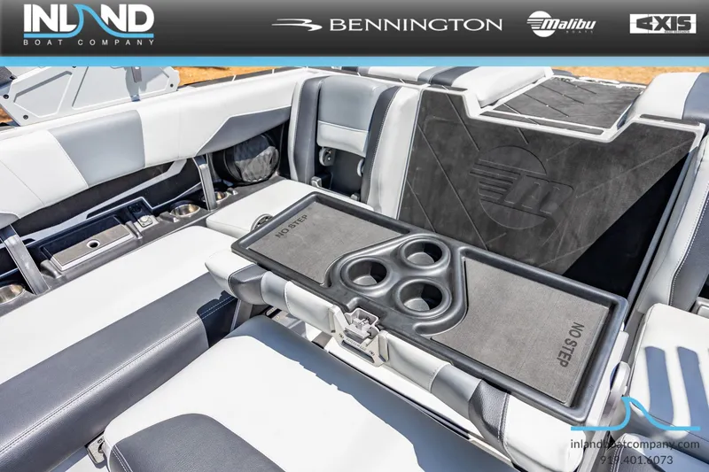 Slide: The Image of Malibu Wakesetter 22 LSV 2023 - 15