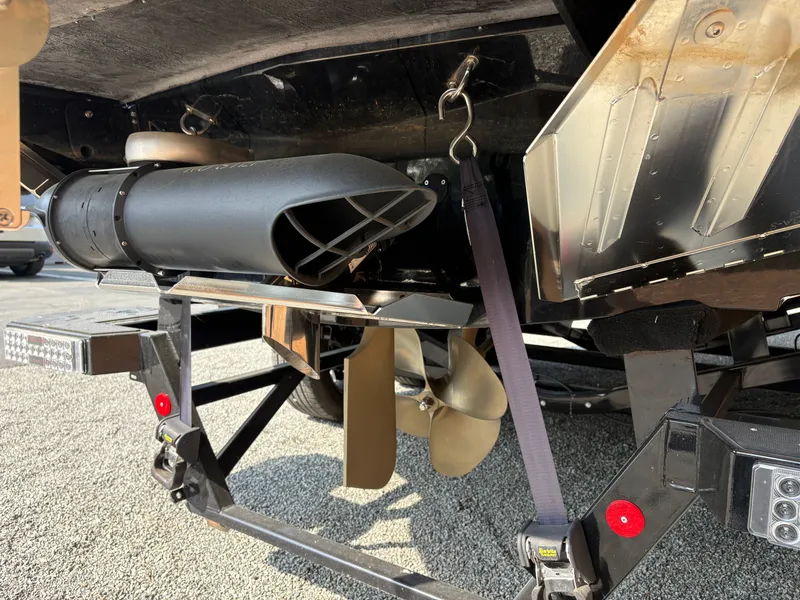 Slide: The Image of MasterCraft X24 2024 - 5