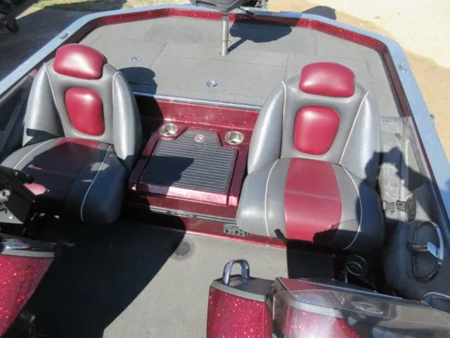 Slide: The Image of Ranger Z520C / Evinrude 250 / Warranty / Locators / Troll 2015 - 17