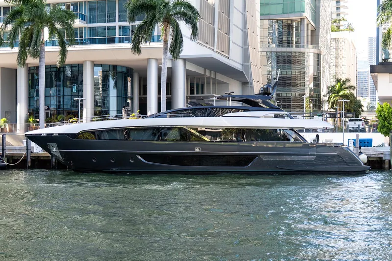 The Image of Riva 100' Corsaro 2020 - undefined
