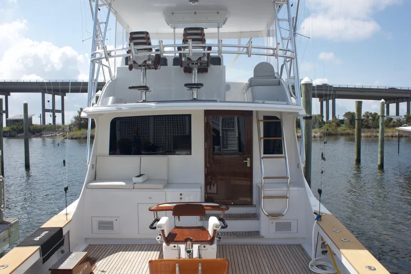 Slide: The Image of Rear view of 2004 Hudson Custom Carolina yacht docked in harbor. - 14