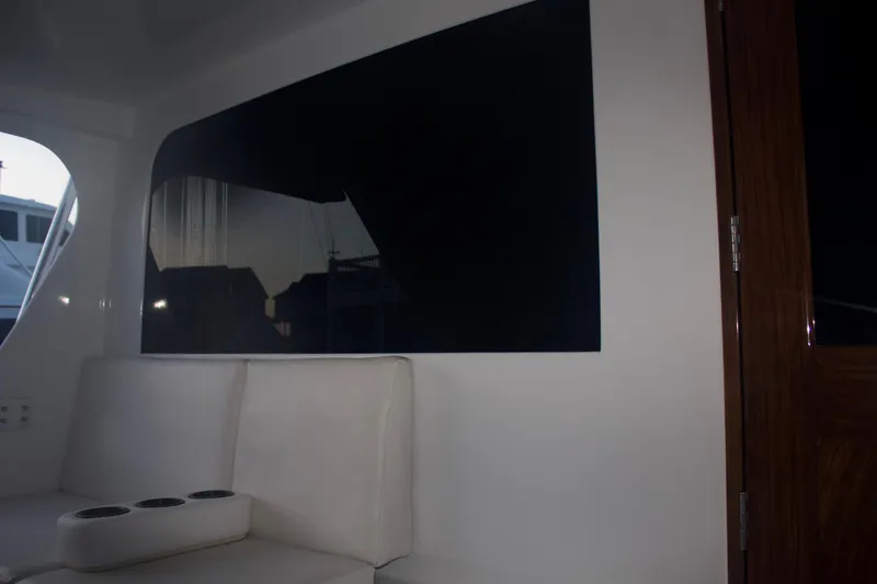 Slide: The Image of Interior of a 2004 Hudson Custom Carolina boat. - 17