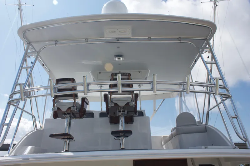 Slide: The Image of 2004 Hudson Custom Carolina yacht with helm station and seating. - 19