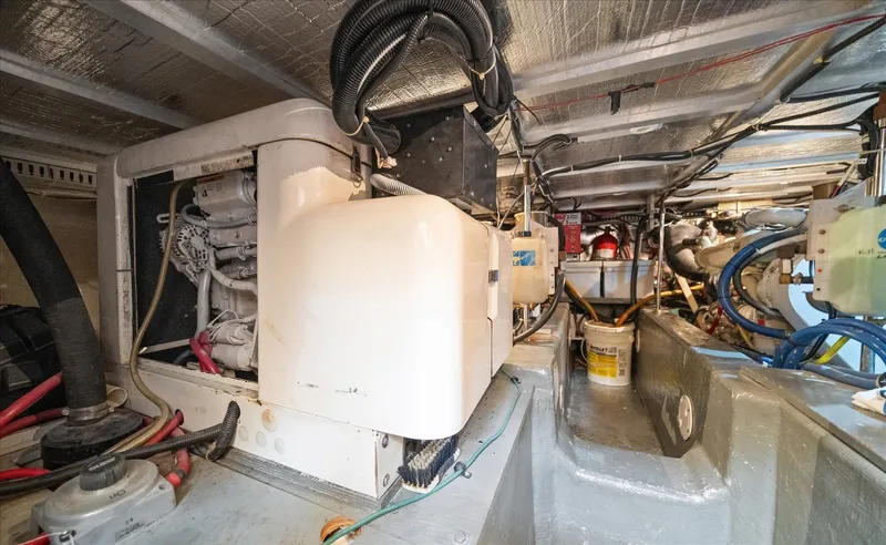 Slide: The Image of Carver Yachts 455 Aft Cabin Motor Yacht 1998 - 102