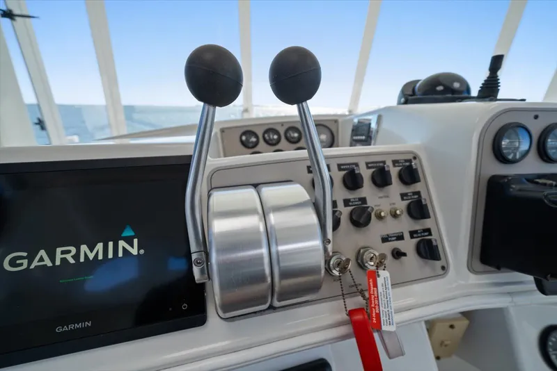 Slide: The Image of Carver Yachts 455 Aft Cabin Motor Yacht 1998 - 21