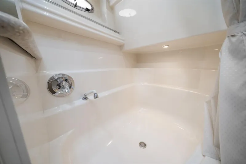 Slide: The Image of Carver Yachts 455 Aft Cabin Motor Yacht 1998 - 81