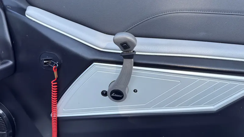 Slide: The Image of Tigé 23-ZX 2020 - 21