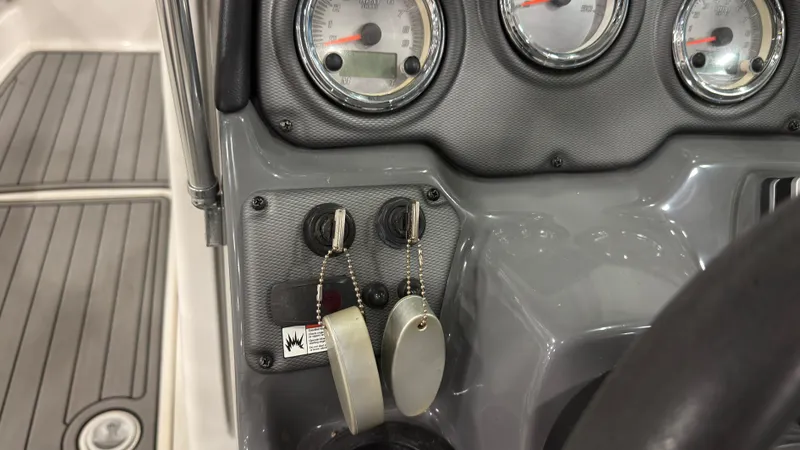 Slide: The Image of Yamaha AR210 2015 - 18