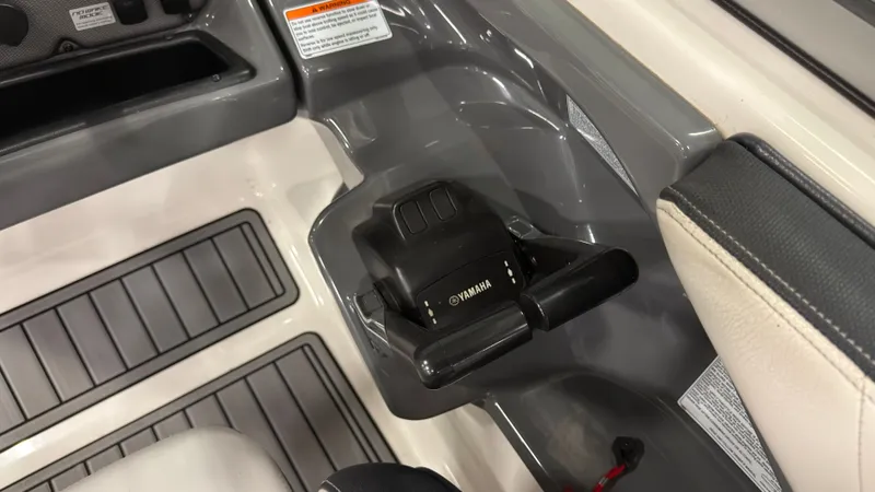 Slide: The Image of Yamaha AR210 2015 - 20