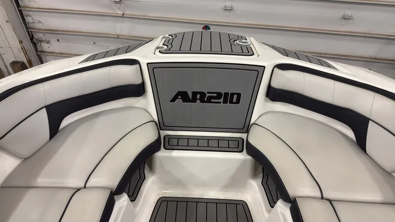 Slide: The Image of Yamaha AR210 2015 - 23