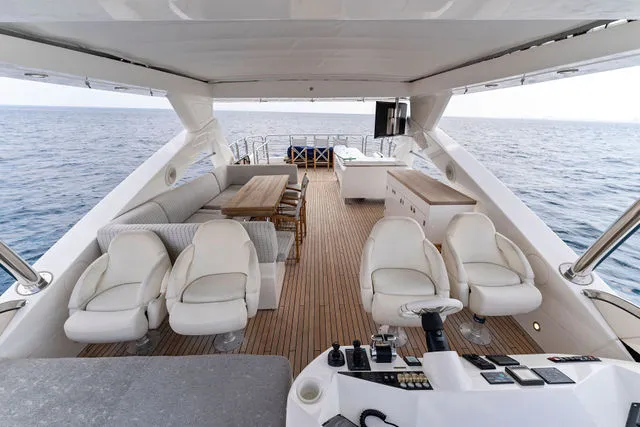 Slide: The Image of Sunseeker 88 Yacht 2012 - 127
