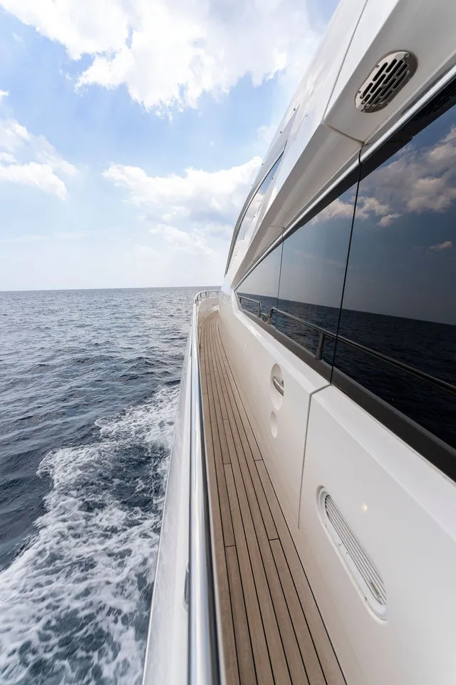 Slide: The Image of Sunseeker 88 Yacht 2012 - 133