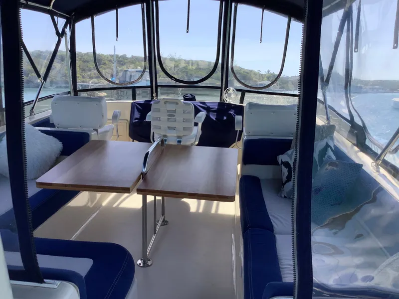 Slide: The Image of Mainship 400 Trawler 2006 - 12