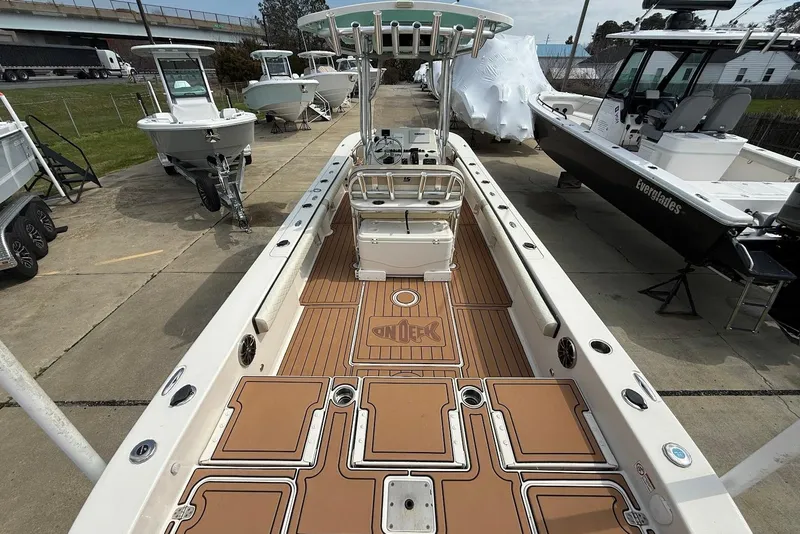 Slide: The Image of 2020 Carolina Skiff 26 Ultra Elite boat with spacious deck and modern design. - 13