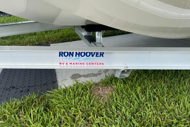 Slide: The Image of Trailer for 2022 Carolina Skiff 19 LS at Ron Hoover RV & Marine Centers. - 21