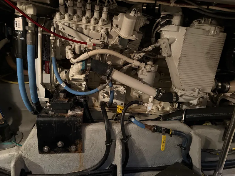 Slide: The Image of Meridian 490 Pilothouse 2003 - 80