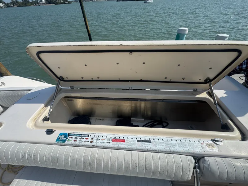 Slide: The Image of Grady-White Express 305 2007 - 29