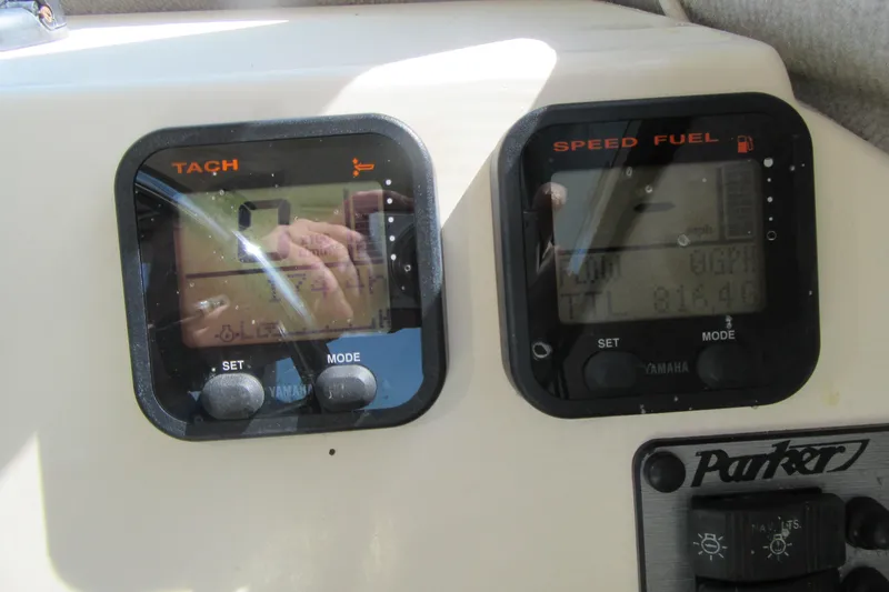 Slide: The Image of Dashboard of a 2006 Parker 2120 Sport Cabin with Yamaha gauges. - 39