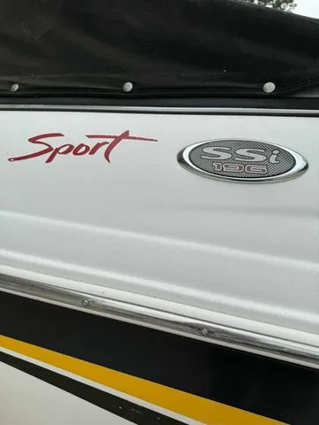 Slide: The Image of Chaparral 196 SSi 2002 - 8