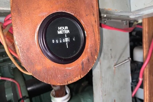 Slide: The Image of Hour meter reading 5209.1 on 1976 Hatteras 43 Double Cabin boat. - 45