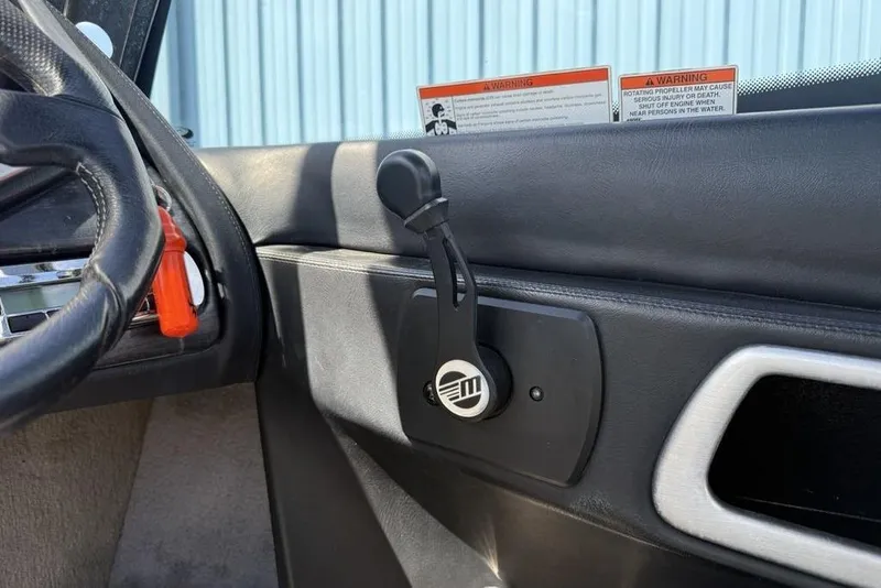 Slide: The Image of 2008 Malibu Sunscape 23 LSV interior, featuring steering wheel and control lever details. - 17