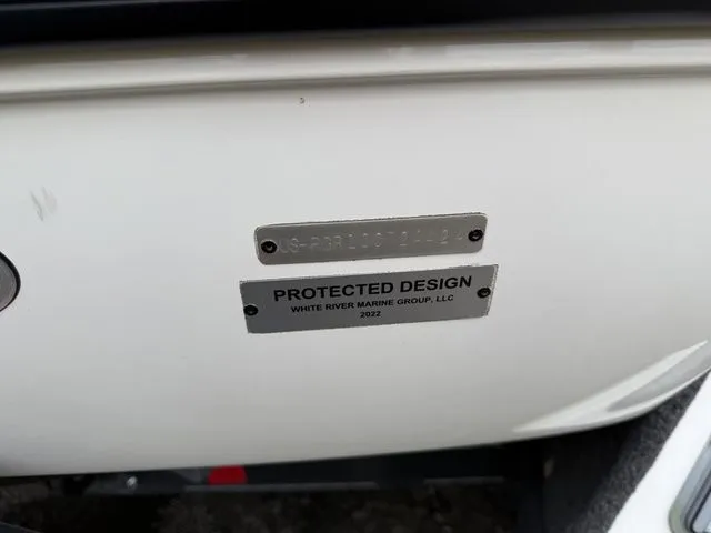 Slide: The Image of Ranger Z520R 2024 - 7