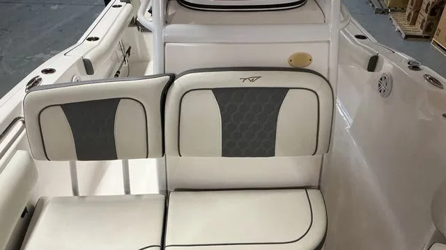 Slide: The Image of Tidewater 232 LXF 2020 - 15