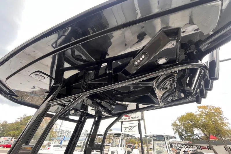 Slide: The Image of Tidewater 2500 Carolina Bay 2026, black roof design. - 7