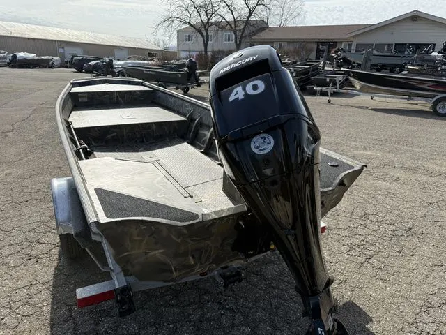 Slide: The Image of War Eagle 548 Ldv 2026 - 8