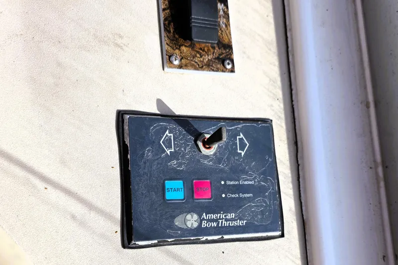 Slide: The Image of Control panel of a 1999 Sea Ray Sundancer 540 with American Bow Thruster system. - 24