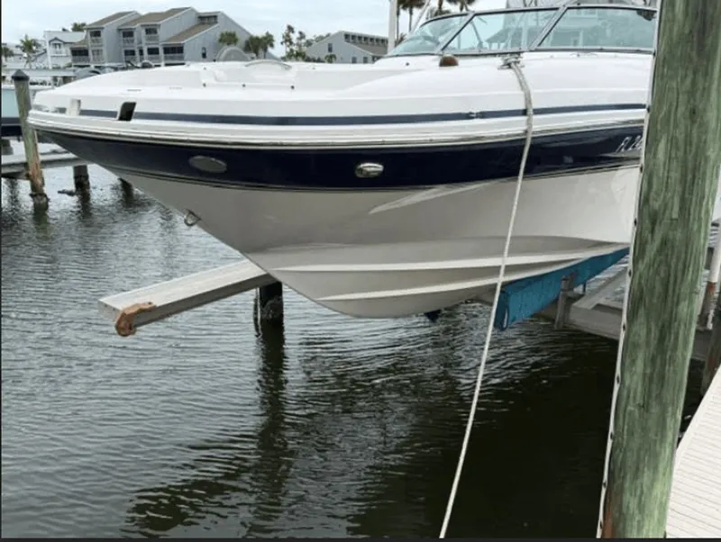 Slide: The Image of Hurricane Sundeck 2015 - 10