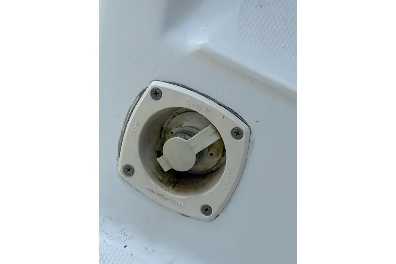 Slide: The Image of Close-up of a 1991 Bayliner 4387 Motoryacht water inlet valve. - 52