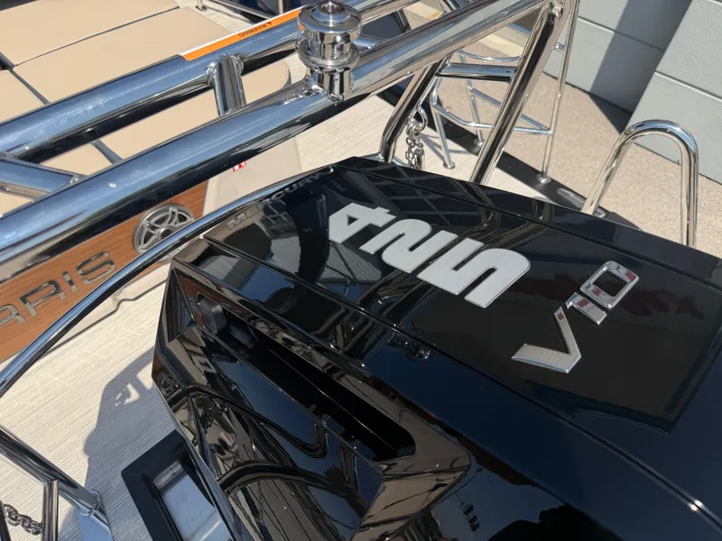 Slide: The Image of Harris Grand Mariner 250 2026 - 17
