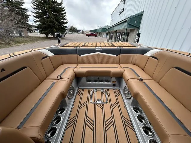 Slide: The Image of Varatti Z2474 2026 - 14