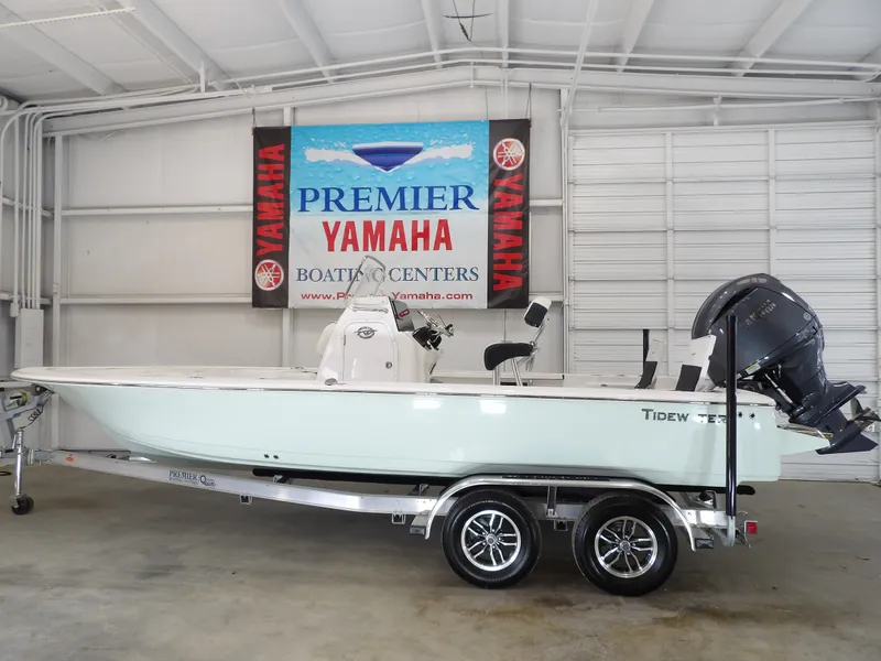 The Image of Tidewater 2110BMT 2026 - 1