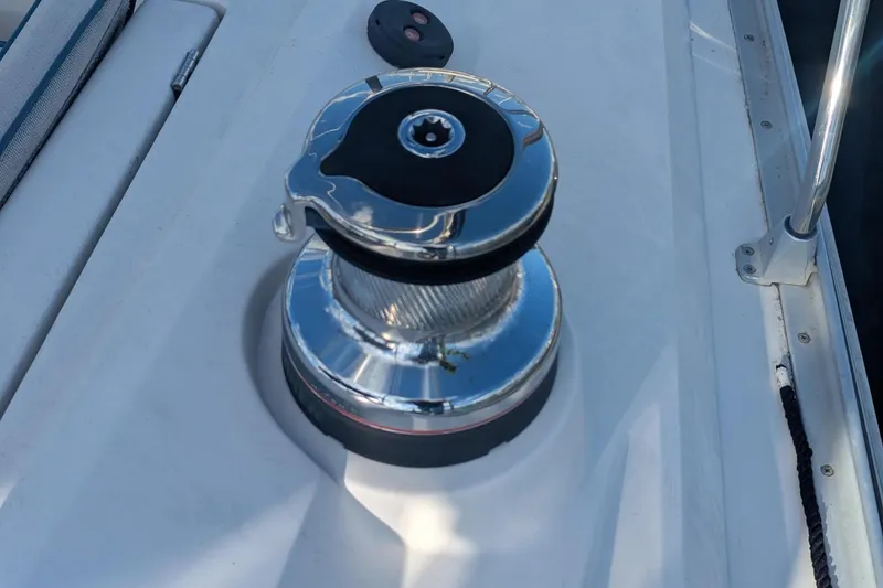 Slide: The Image of Winch on 2007 Elan Impression 434 sailboat deck, close-up view. - 46
