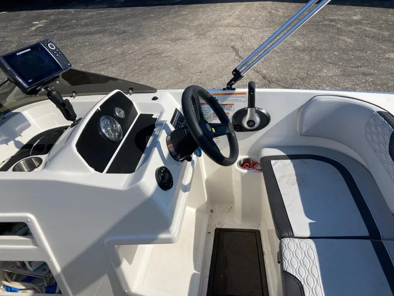 Slide: The Image of Interior of 2022 Bayliner Element M17 boat. - 11