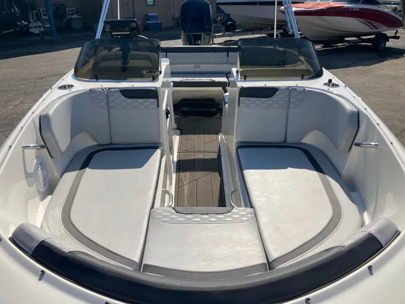 Slide: The Image of Interior view of a 2022 Bayliner Element M17 boat. - 7