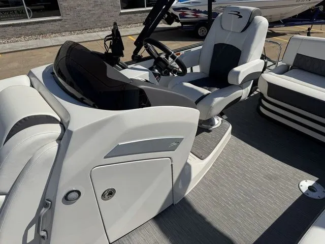 Slide: The Image of Bennington 23 LXSB 2023 - 13