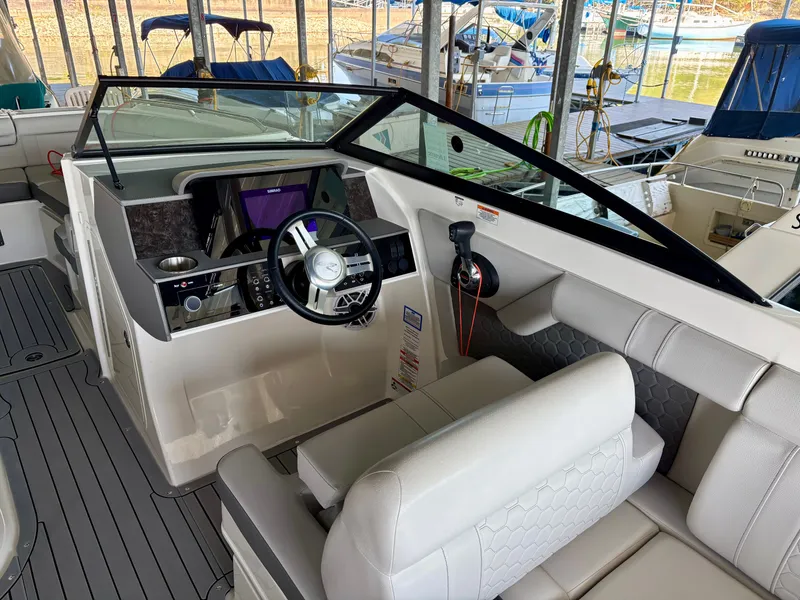 Slide: The Image of Interior view of 2020 Sea Ray SDX 270 boat. - 5