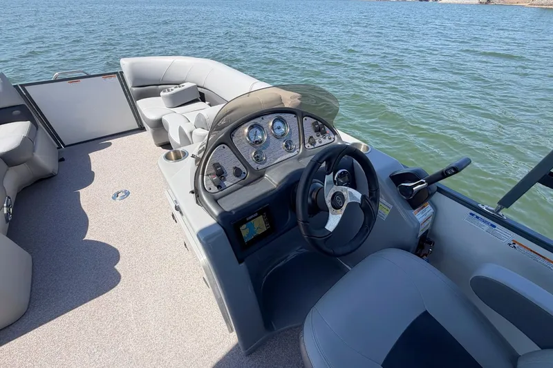 Slide: The Image of Veranda VR20L 2019 - 18