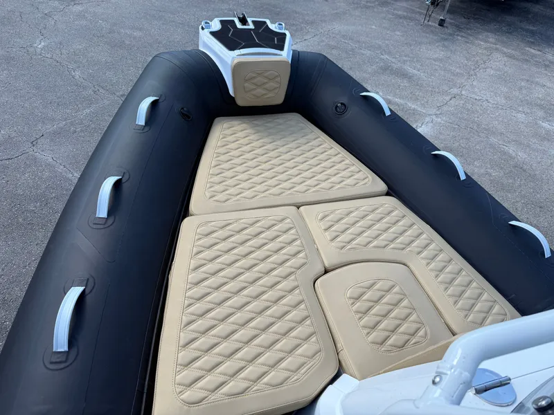 Slide: The Image of Highfield Sport 560 boat 2026 with cushioned seating. - 10