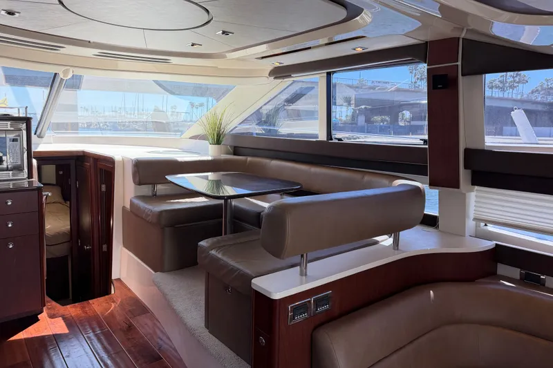 Slide: The Image of Meridian 441 Sedan 2014 - 17