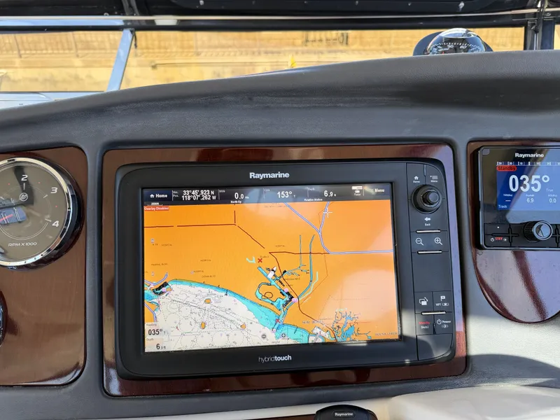 Slide: The Image of Meridian 441 Sedan 2014 - 50