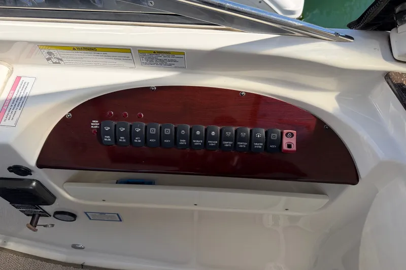 Slide: The Image of Meridian 441 Sedan 2014 - 51