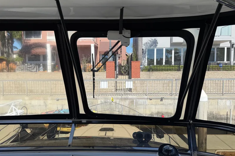 Slide: The Image of Meridian 441 Sedan 2014 - 55