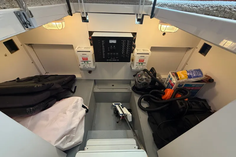 Slide: The Image of Meridian 441 Sedan 2014 - 58