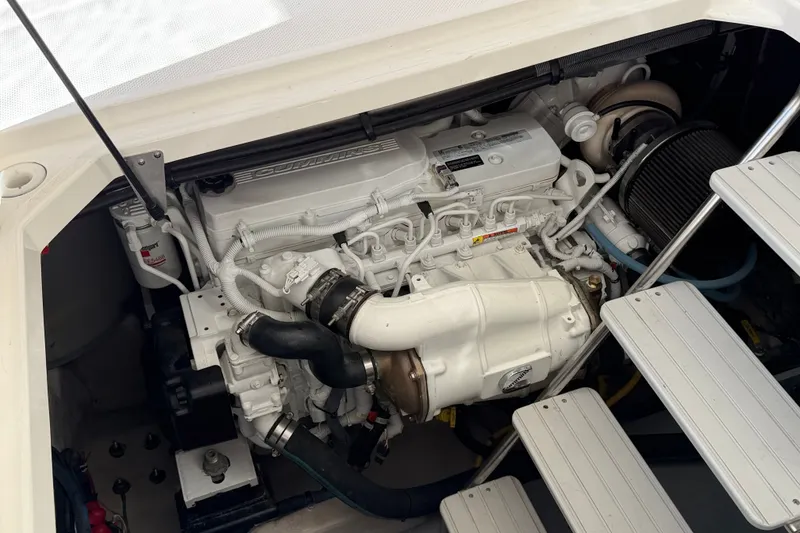 Slide: The Image of Meridian 441 Sedan 2014 - 59