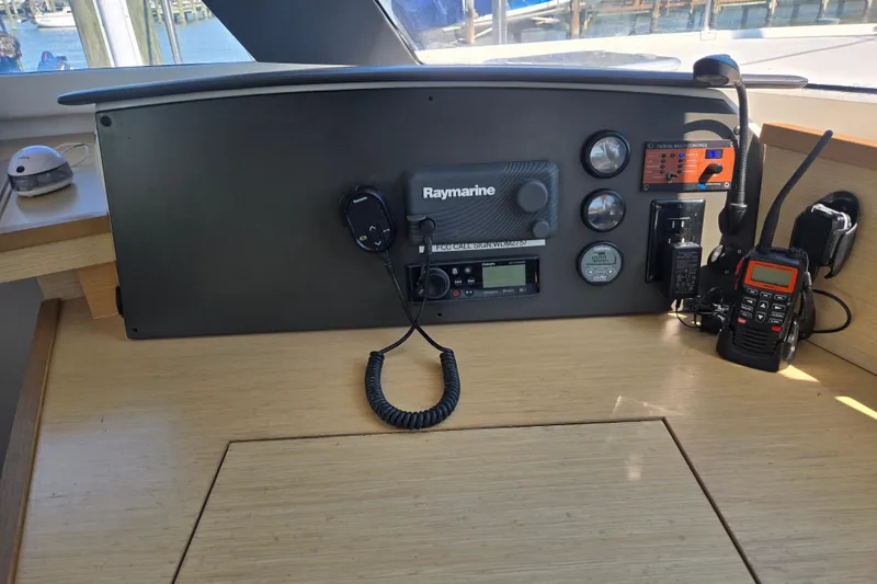 Slide: The Image of Control panel of 2018 Fountaine Pajot Helia 44 Evolution with navigation equipment. - 40