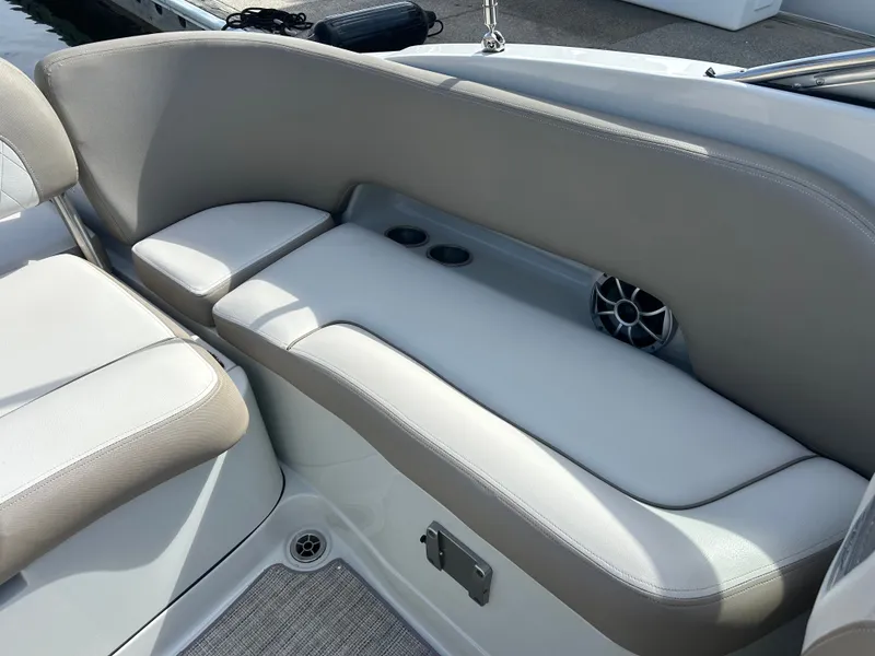 Slide: The Image of Crownline Boats 235 ESX 2022 - 10